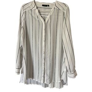 Apt 9 blouse white with black stripes size XL